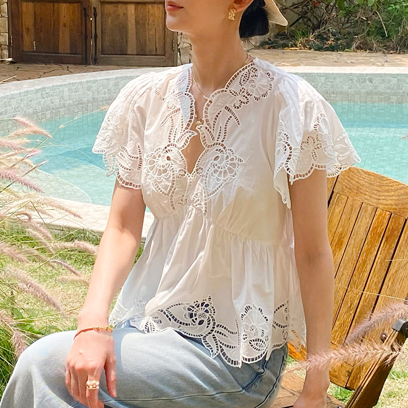 بلوزة نسائية صيفية بتصميم فرنس - مراجعة Embroidery Eyelet وسعره