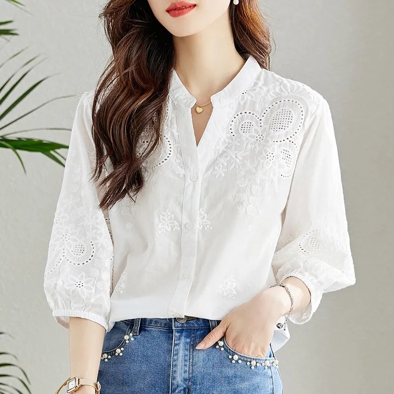 بلوزة نسائية بيضاء مطرزة بفتحا - مراجعة Embroidery Eyelet وسعره