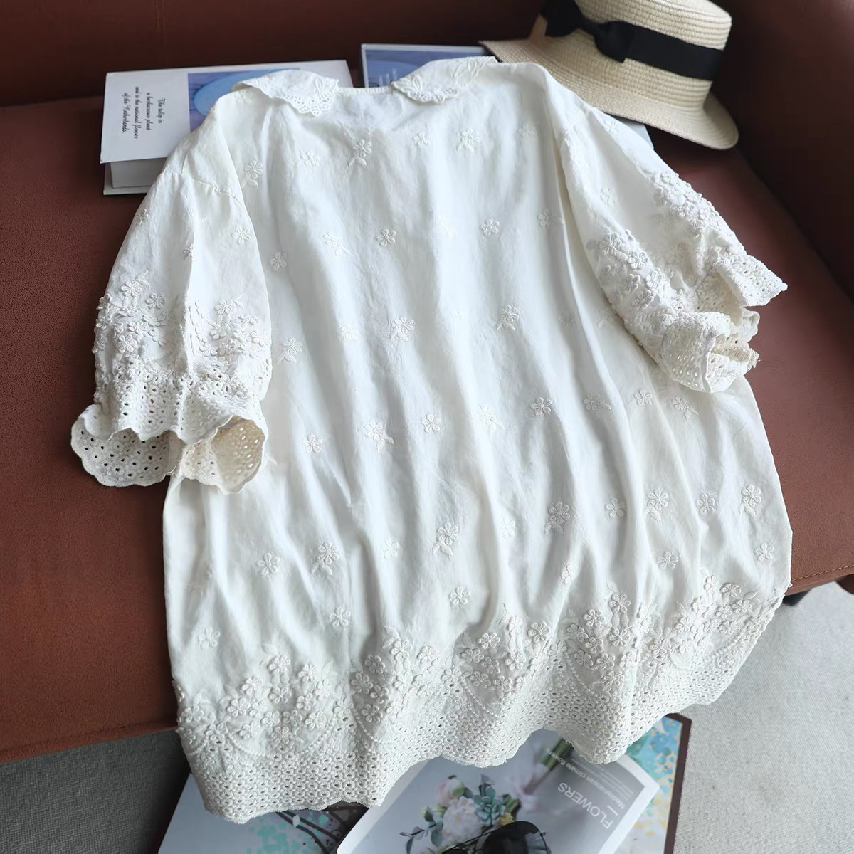 بلوزة نسائية 2026 بياقة بيتر ب - مراجعة Embroidery Eyelet وسعره