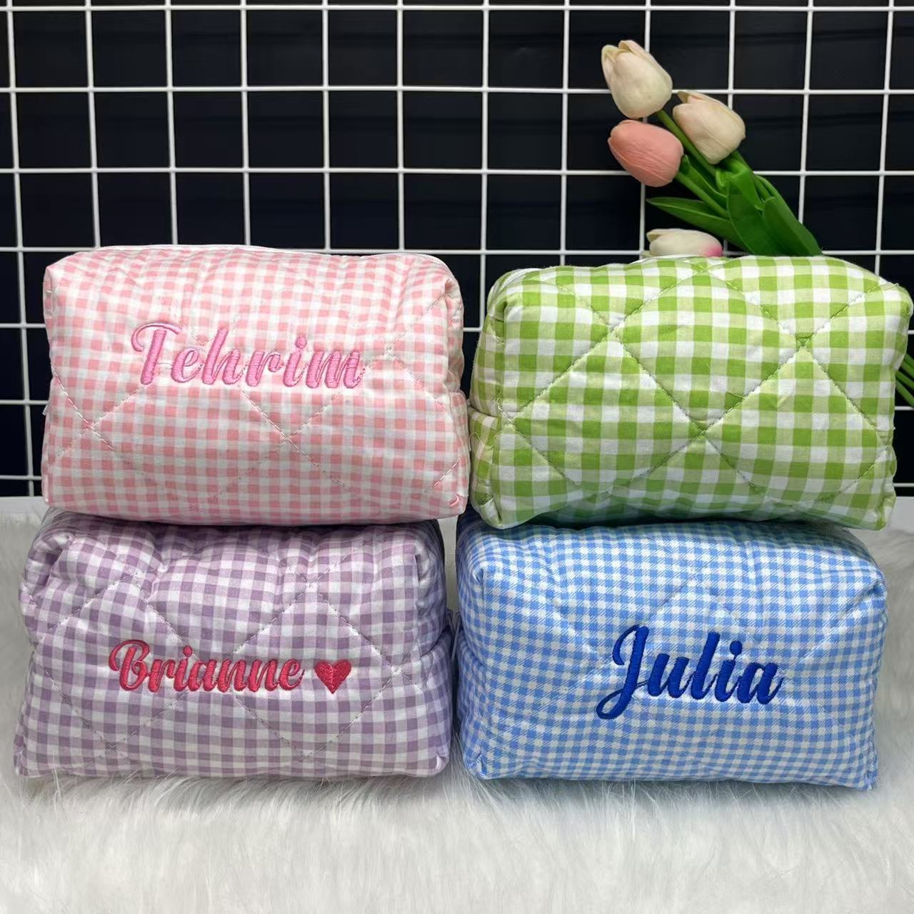 حقيبة مستحضرات تجميل مخططة ذات - مراجعة Embroidery Names وسعره